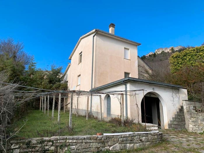 Casa con 5 locali in vendita in Via Olmo, Castelpetroso