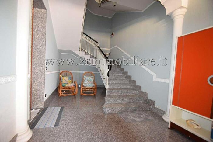 Casa con 8 locali in vendita in Via Val di Noto, Mazara Del Vallo