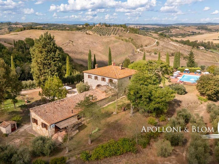 Casa con 6 locali in vendita in SP, Centro, Montalcino