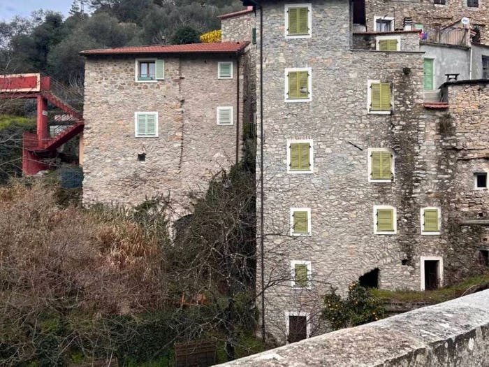 Appartamento quadrilocale in vendita in Via Garibaldi snc, Olivetta San Michele