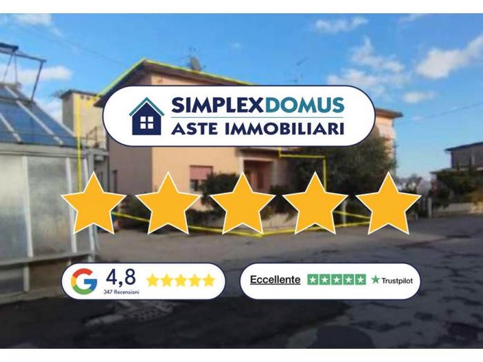 Appartamento con 6 locali in vendita in Via Campo dei Ferragalli, Città, Montevarchi