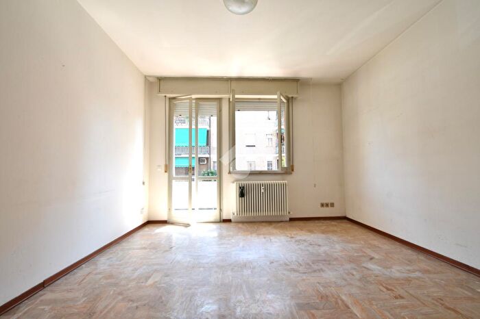 Appartamento trilocale in vendita in Via degli Spalti, Forli'
