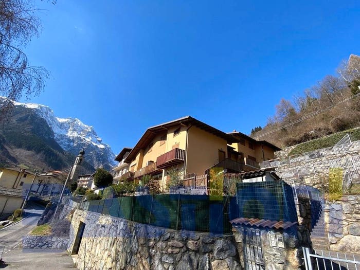 Appartamento bilocale in vendita in Valcanale, Ardesio