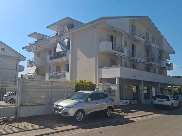 Casa trilocale in vendita in Via Vittorio Veneto, Curti