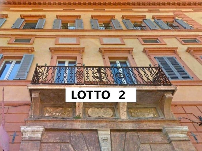 Appartamento con 5 locali in vendita in Via Antonio Gramsci N, Centro Storico, Foligno