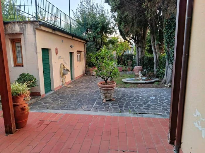 Casa con 6 locali in vendita in Ospedale Santa Maria, Empoli