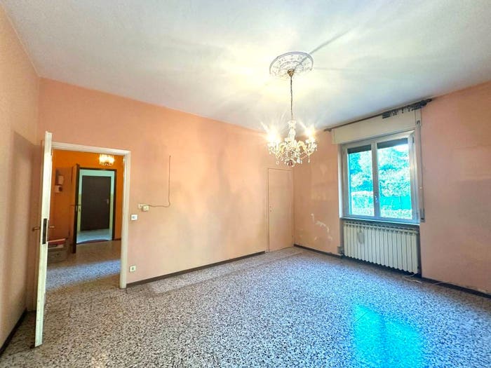 Appartamento trilocale in vendita in Via Verbano, Arona