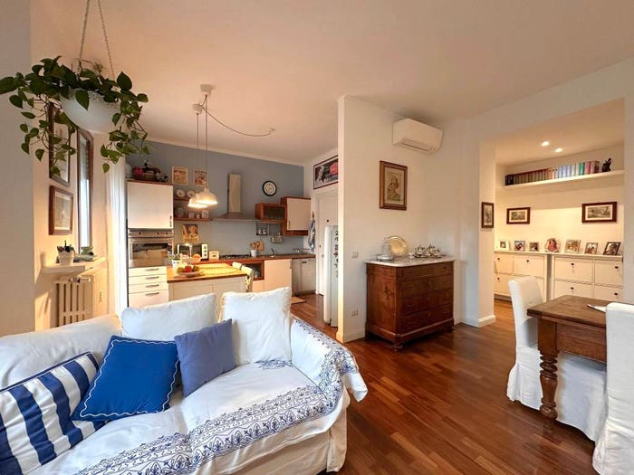 Appartamento bilocale in vendita in Via Novara, San Carlo, Milano