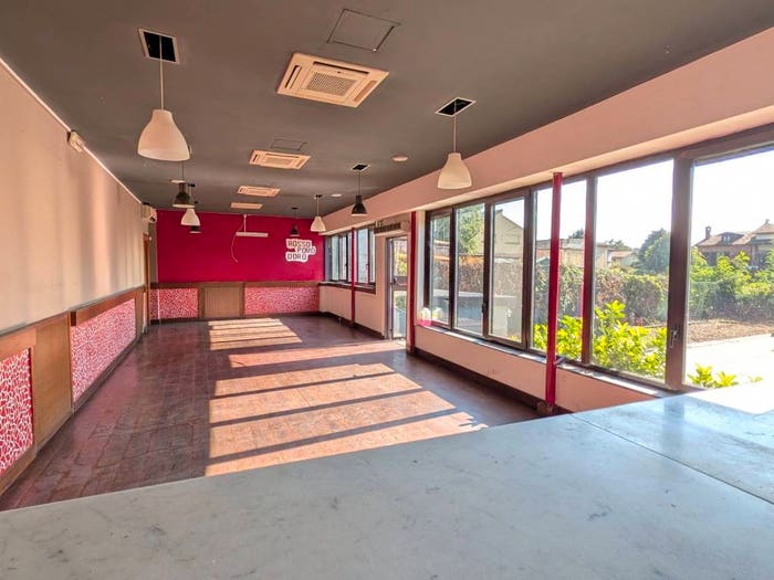 Casa con 6 locali in vendita in Via Milazzo, Borgo Basso, Pavia