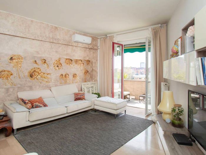 Appartamento trilocale in vendita in Via Sulmona, Bologna Sulmona, Milano