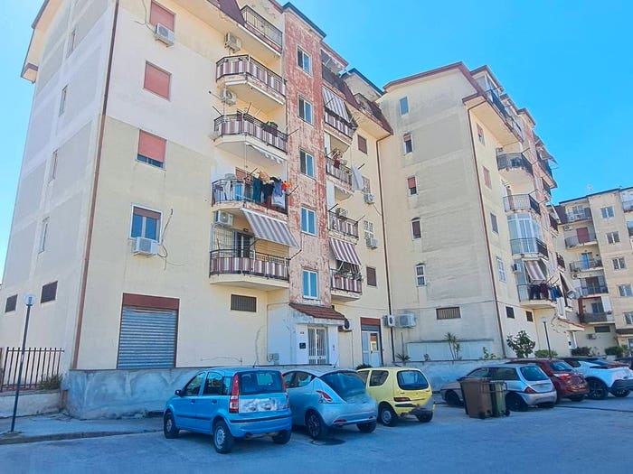 Appartamento trilocale in vendita in Corso Europa, Melito di Napoli