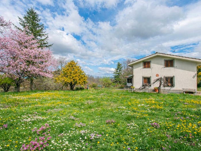 Casa con 6 locali in vendita in Strada della Castellina, Oriolo Romano