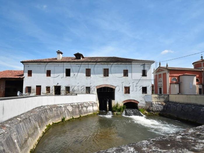 Casa con 6 locali in vendita in Via Chiesa Rampazzo, Frazioni di Camisano Vicentino, Camisano Vicentino