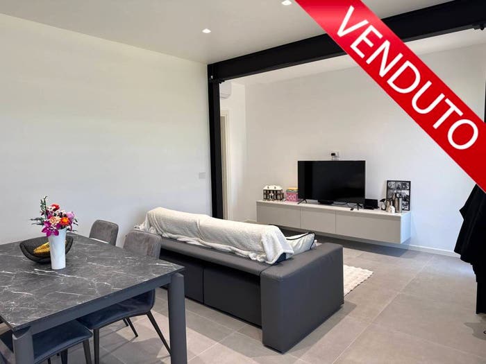 Appartamento trilocale in vendita in Corso Chiggiato, Centro, Caorle