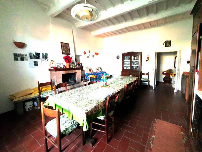 Appartamento con 6 locali in vendita in Via Roma, Centro, Acquapendente