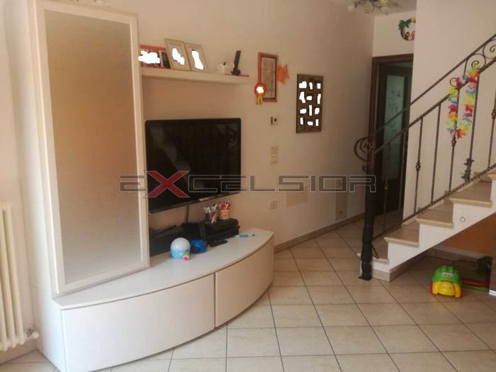 Casa con 6 locali in vendita in Corso Giuseppe Mazzini, Centro, Adria