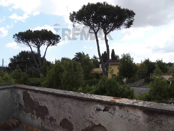 Casa con 6 locali in vendita in VIA DELLE BETULLE, Cogna, Aprilia