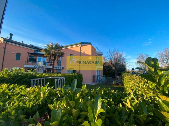 Casa con 6 locali in vendita in Via Evita Peron, Jesolo Paese, Jesolo