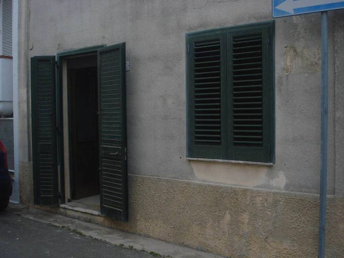 Casa bilocale in vendita in Via Francesco Petrarca, Melissano
