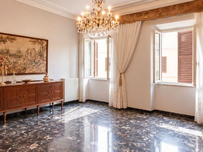Appartamento con 6 locali in vendita in Via Goffredo Mameli, Centro, Asciano