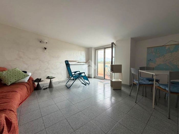 Appartamento bilocale in vendita in Via Michelangelo Buonarroti, Mirabello, Cantù