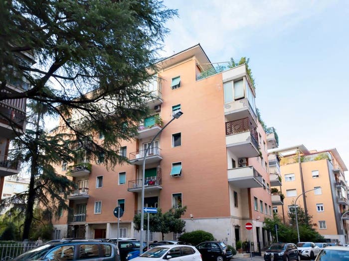Appartamento con 5 locali in vendita in Via Venanzio Fortunato, Medaglie d'Oro, Roma