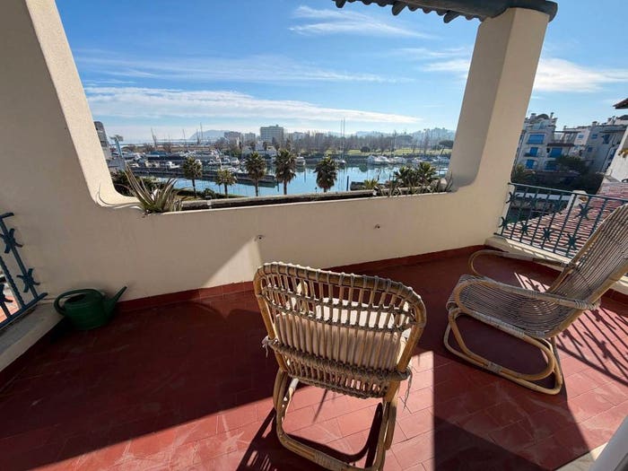 Casa quadrilocale in vendita in Piazza Ischia, Centro, Misano Adriatico