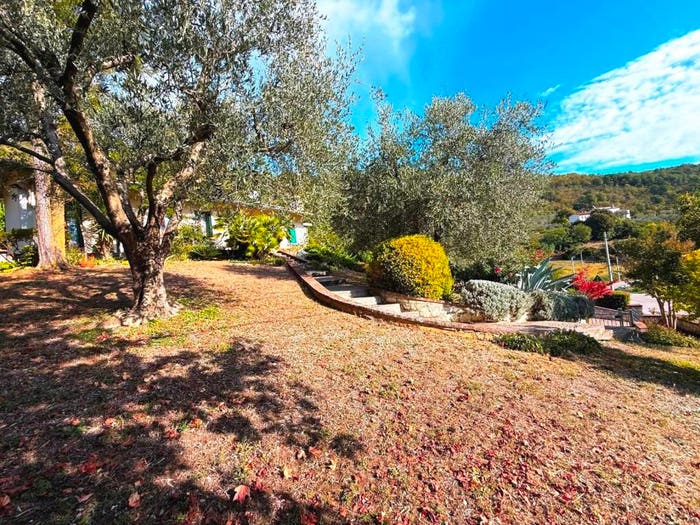 Casa quadrilocale in vendita in Via Giuseppe Zuccante, Pederiva, Val Liona