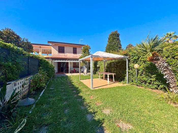 Casa trilocale in vendita in Via dei Gigli, Lido dei Pini di Ardea Lupetta, Ardea