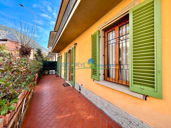 Appartamento con 6 locali in vendita in Via Palmiro Togliatti, Centro, Monsummano Terme