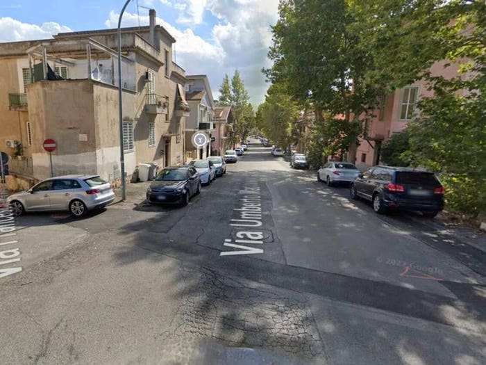 Appartamento quadrilocale in vendita in Via Umberto Maddalena A, Centro, Guidonia Montecelio