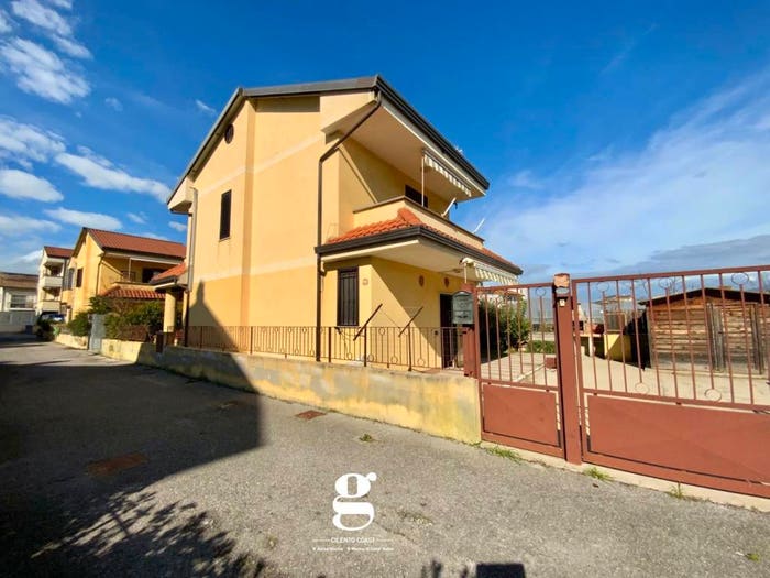 Casa con 5 locali in vendita in Via Arbosto snc, Velina, Castelnuovo Cilento