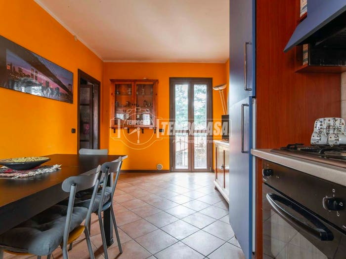 Appartamento quadrilocale in vendita in Via Camillo Benso Conte di Cavour, Olgiate Olona