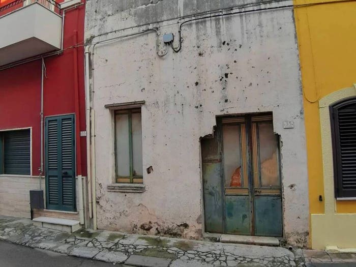 Casa bilocale in vendita in Via Regina Elena, Centro, Neviano