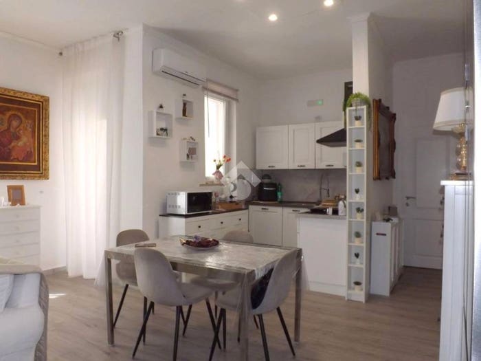 Appartamento quadrilocale in vendita in VIA SONNINO, Bisceglie