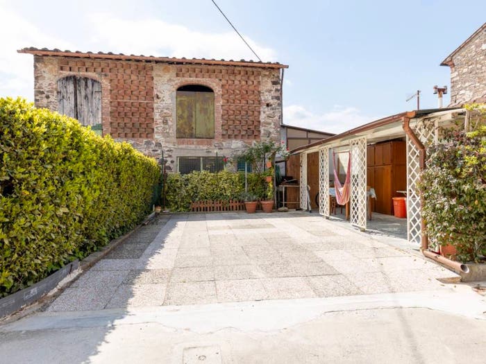 Casa con 6 locali in vendita in Via di Carraia, Carraia Colognora, Capannori