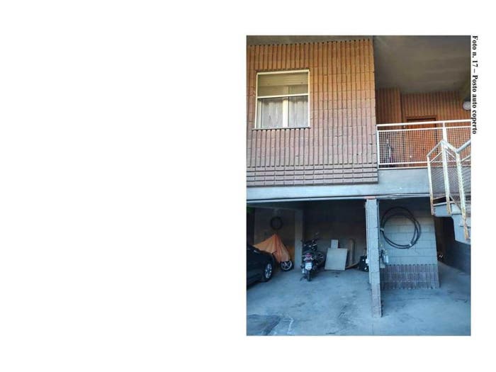 Appartamento con 6 locali in vendita in Via Carlandi, Manziana