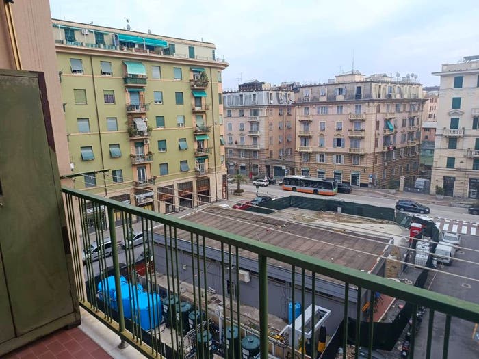 Appartamento trilocale in vendita in Cornigliano, Genova
