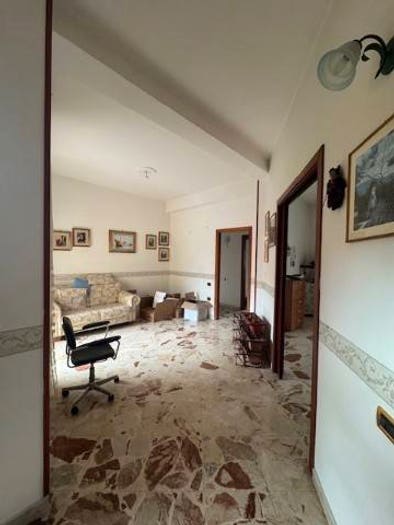 Appartamento quadrilocale in vendita in Via Luigi Ferrara, Centro, Cava de' Tirreni