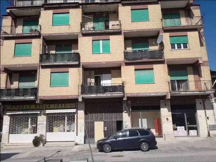 Casa con 6 locali in vendita in Via Ferentino, Atina Inferiore, Atina