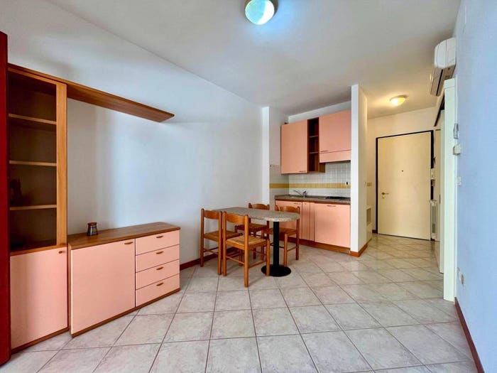 Appartamento bilocale in vendita in Via Gaetano Donizetti, Centro, Grado