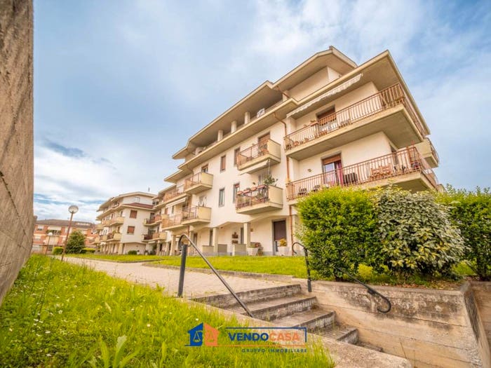 Appartamento quadrilocale in vendita in Via Bisalta, Centro, Caraglio