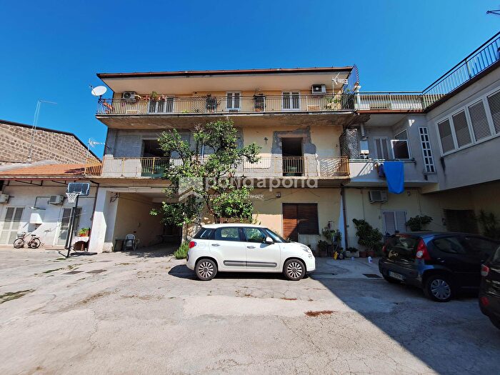 Appartamento trilocale in vendita in Via Pietro Musone, Casapulla