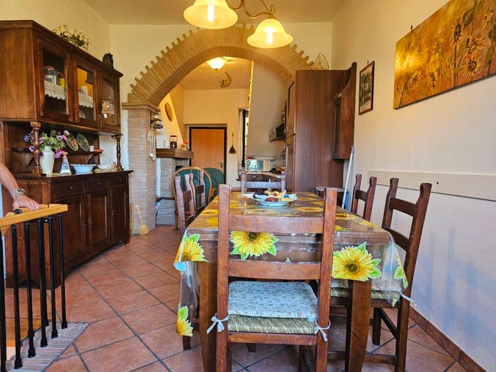 Appartamento trilocale in vendita in Via del Muro Torto, Centro, Prossedi