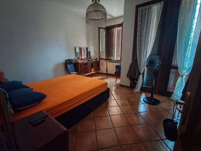 Appartamento trilocale in vendita in Via Pietro Saccani, Centro, Boretto