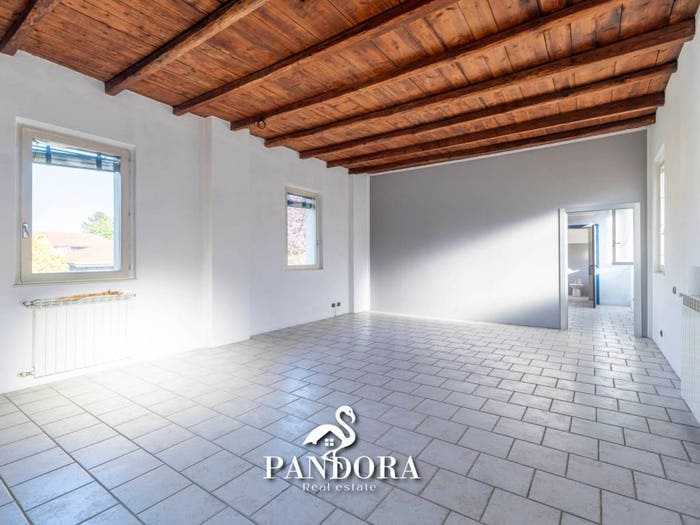 Appartamento bilocale in vendita in Via Dante, Arsago Seprio