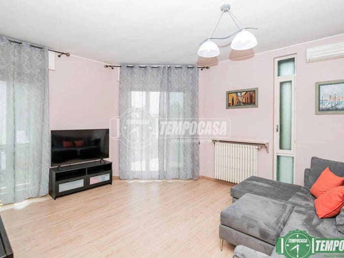 Casa trilocale in vendita in Via Bassiano Martani, San Fereolo Albarola Faustina, Lodi