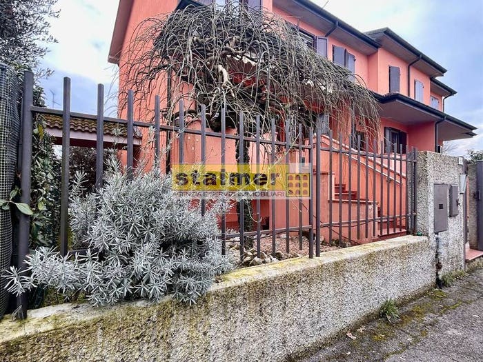 Casa quadrilocale in vendita in Via Veneto, Cassino D'alberi, Mulazzano