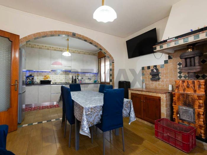 Casa con 6 locali in vendita in Case Cagnin, Massanzago