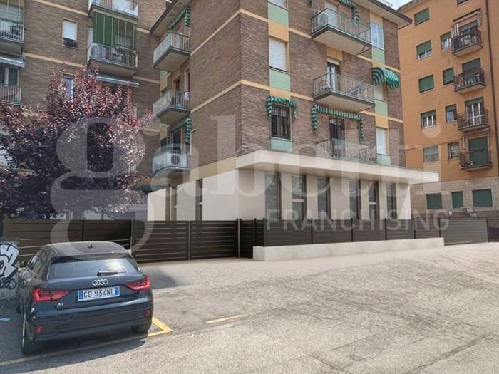 Appartamento bilocale in vendita in Via Zago, San Donato, Bologna